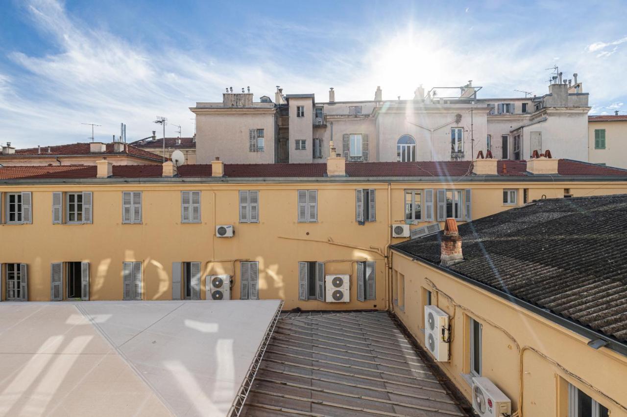 1 Bdr Downtown Near Place Massena Nice Exterior photo